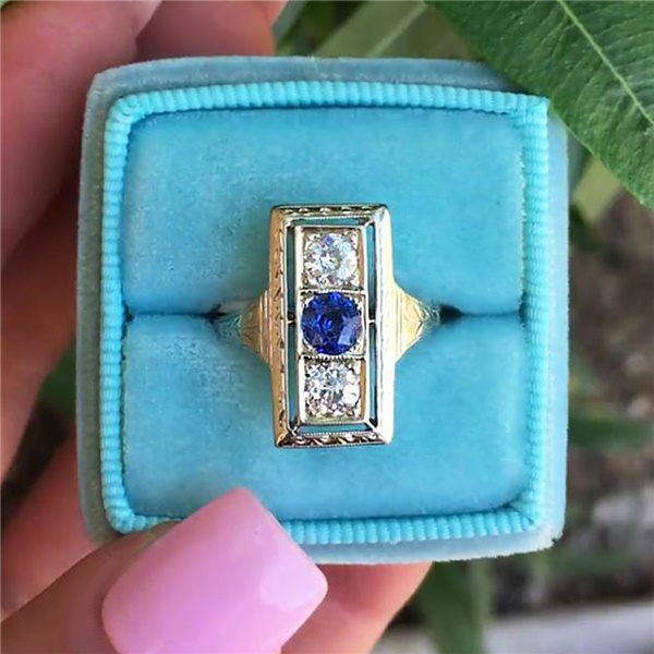 Vintage Blue Sapphire and Old European Cut Diamond Ring from 1930s