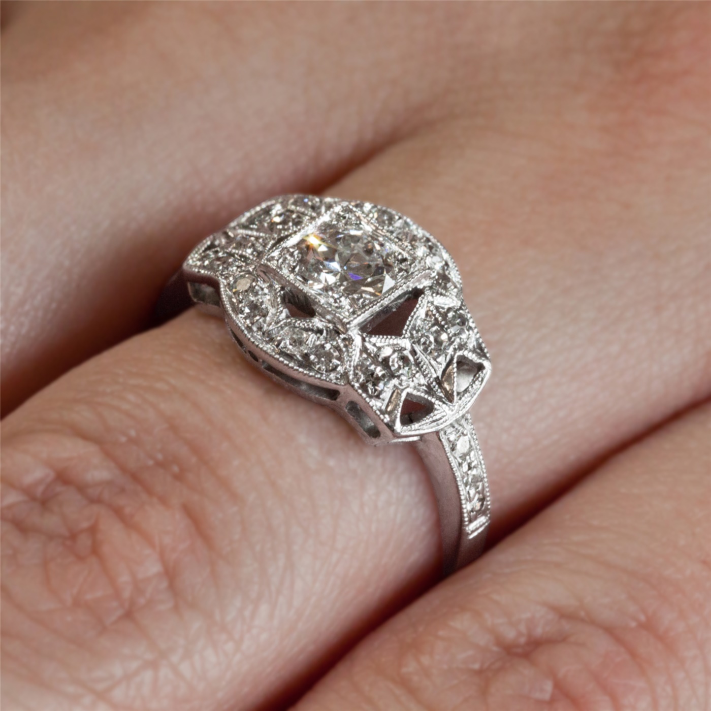Vintage Platinum and Diamond Engagement Ring - ArtDeco Ring